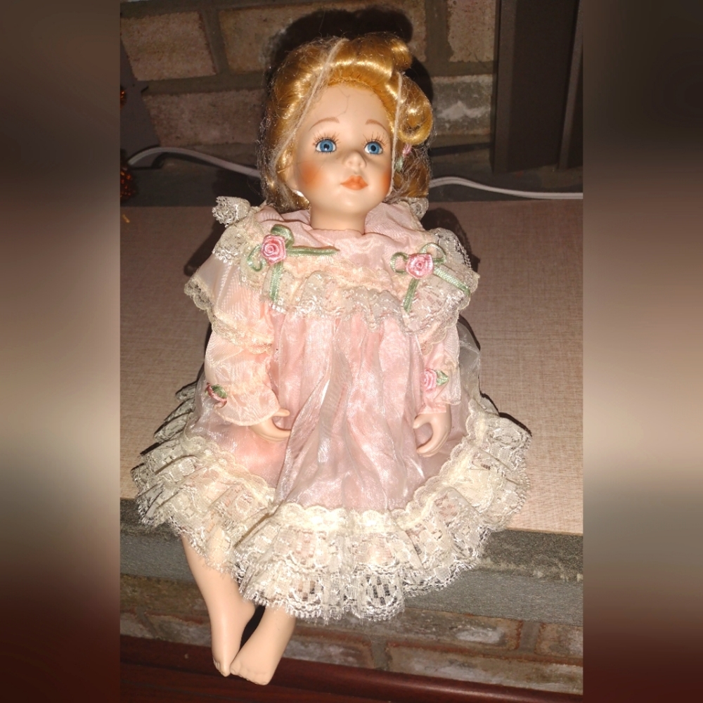 Vintage Beautiful Porcelain Collectors Doll 12"